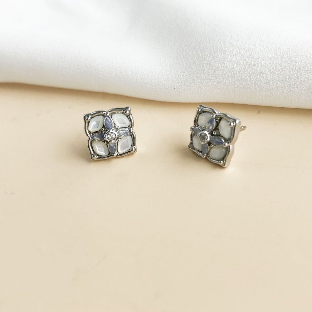 NEW Kendra Scott Dira Stone Silver Ivory Mix Stud Earrings
